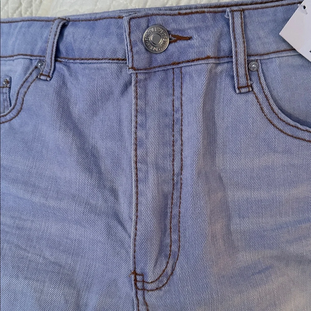 Light Denim Short